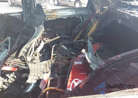 2025 Hyundai Elantra Sel Sport from USA, damaged, VIN KMHLM4DG4SU047605